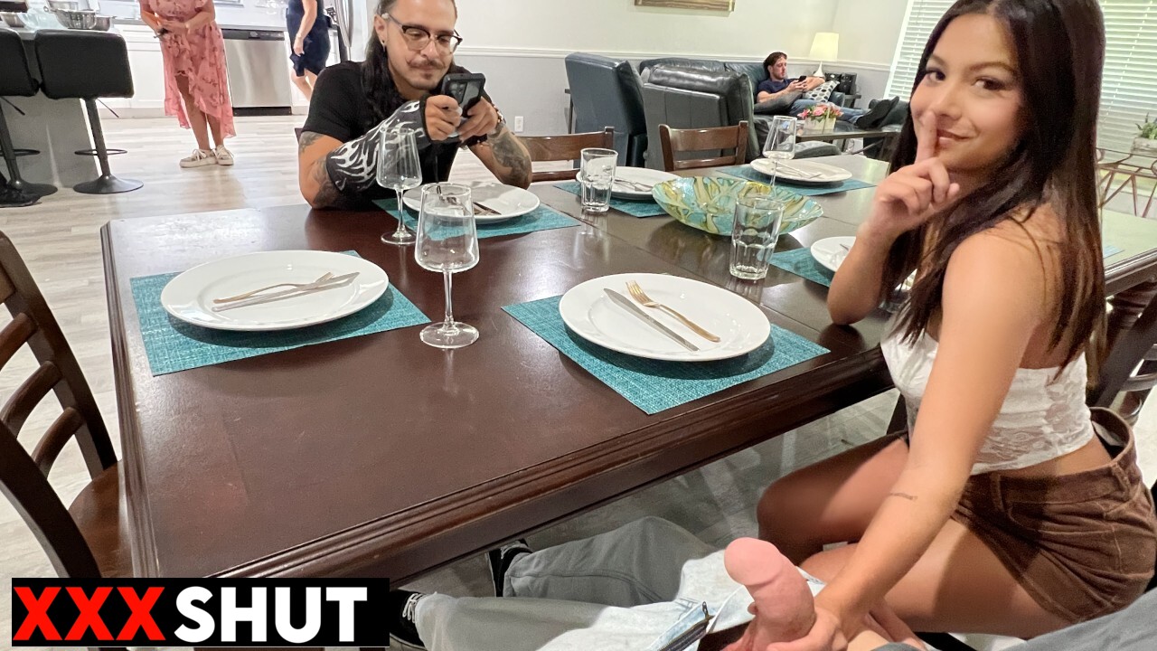 MOFOS – [lpi] Kate Legend – Sneaky Fuck At The In-laws